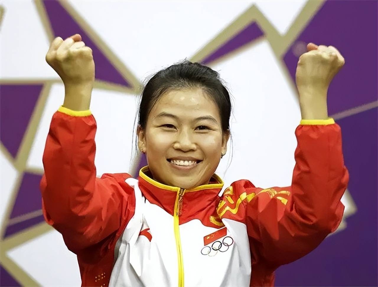 清华大学研究生,老公是学霸兼校友