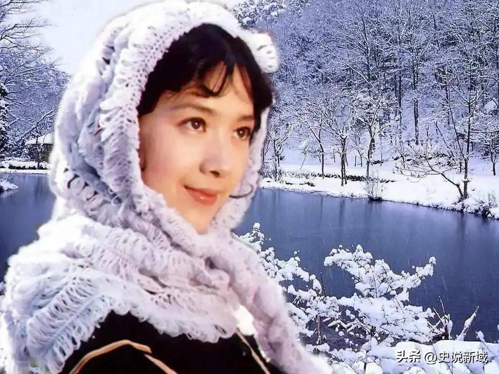 在小山村挑灯夜读的她，竟成中国影坛巨星？那盏灯功不可没