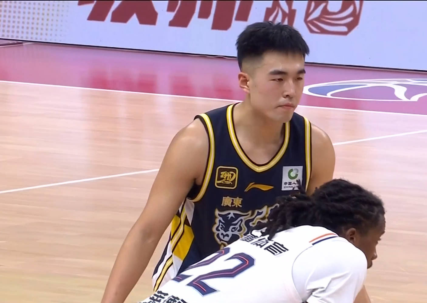 宏远“新一哥”！广东最被低估的锋卫大杀器，这可是杜锋的救世主