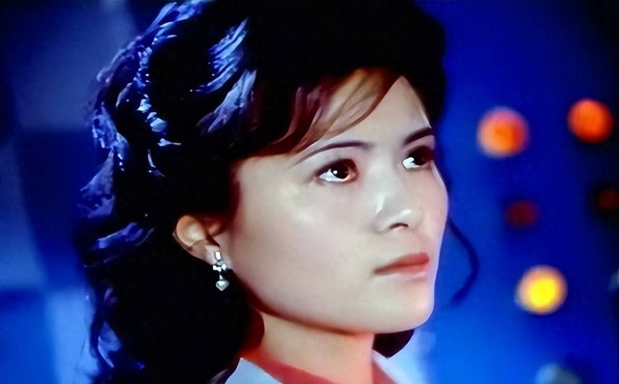 《乌龙山剿匪记》37年演员现状,钻山豹单身至今,四丫头因戏离婚