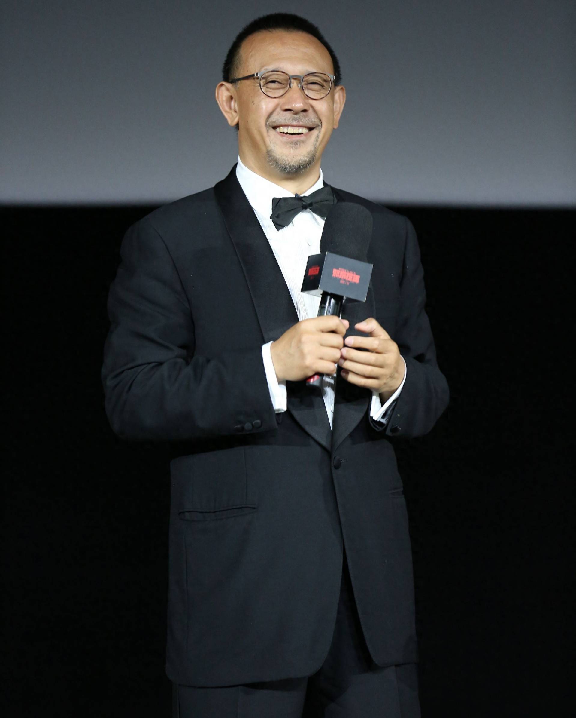 郎法国婚礼后自曝动态晒正面照很美老公身份曝光