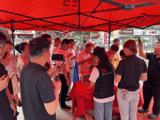移拜骑行深圳再添新店，以公益之心破解城市出行痛点(图5)