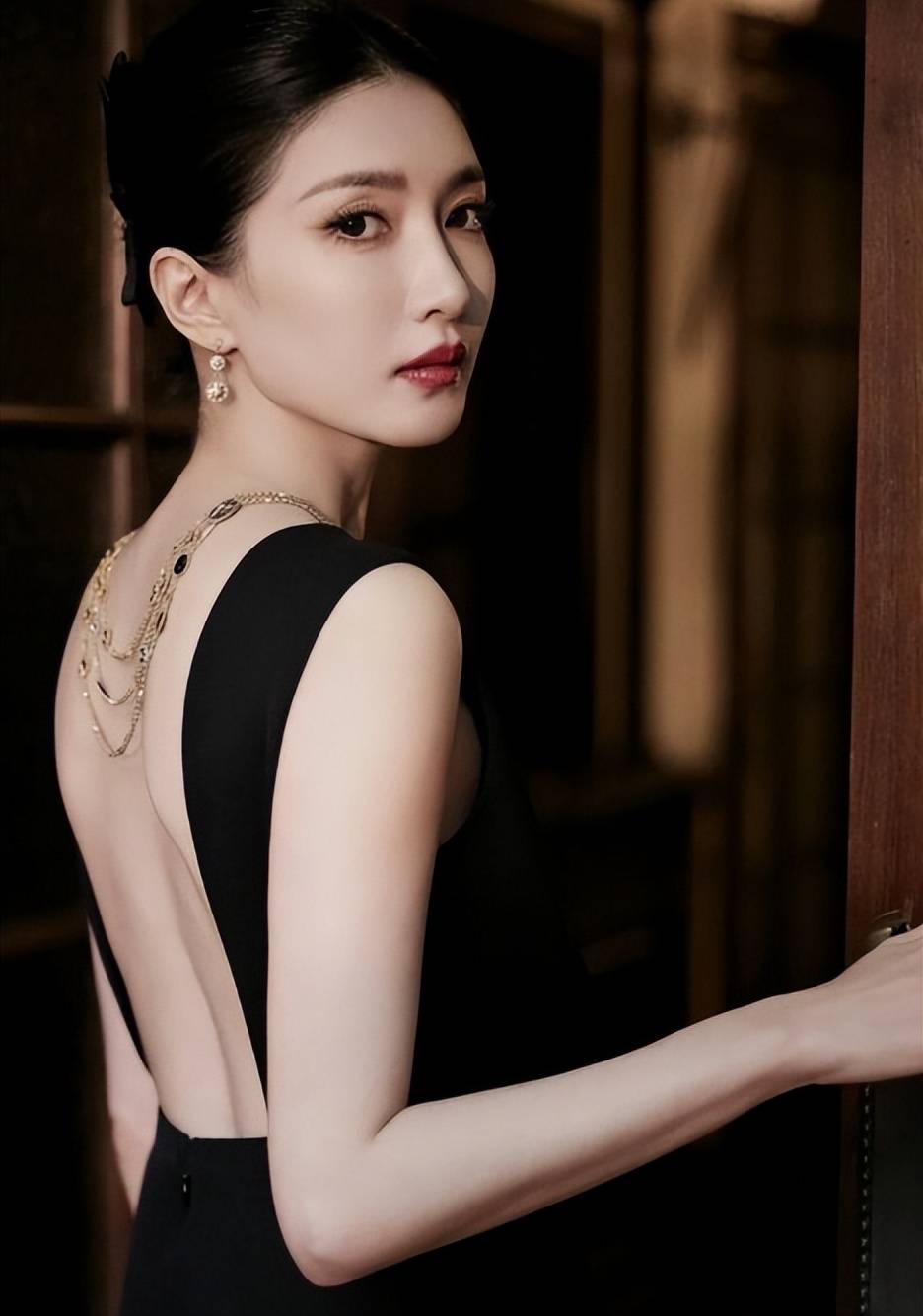 她是胡歌前女友,霍思燕老公曾狂追她三年,她的魅力究竟有多大?