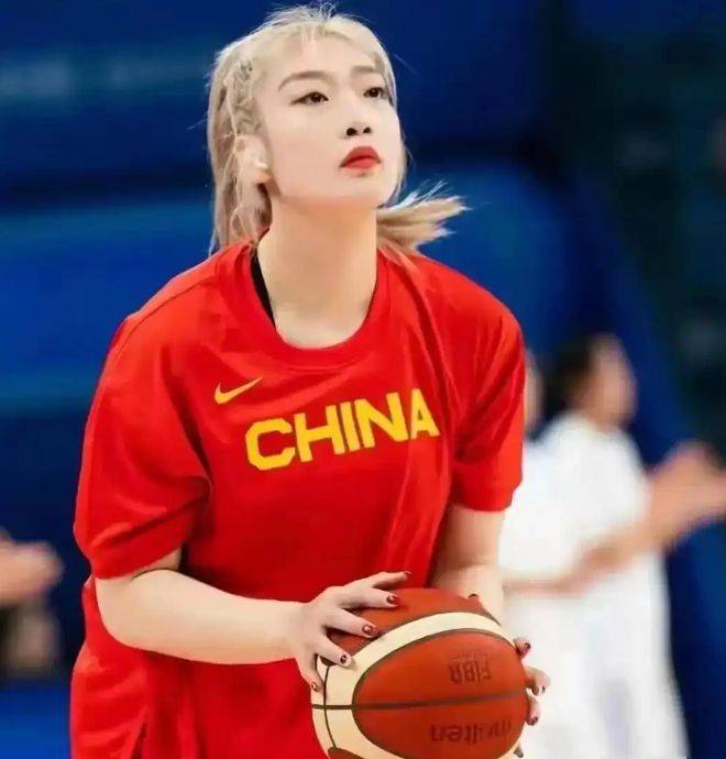 正式落选，女篮官宣，李梦发声，新岗位曝光，宫鲁鸣看懂了