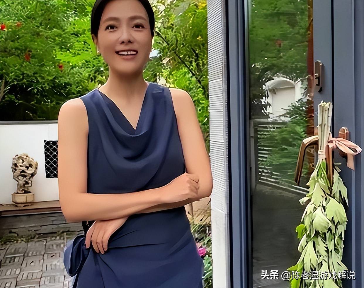 47岁杨乐乐现身醴陵,10岁儿子正脸罕见曝光,不难看出来像汪涵