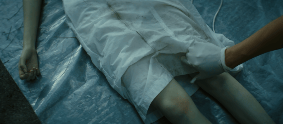 《暗潮缉凶》开播即登顶!断足女尸案牵出连环谜案,陈建斌梅婷飙戏