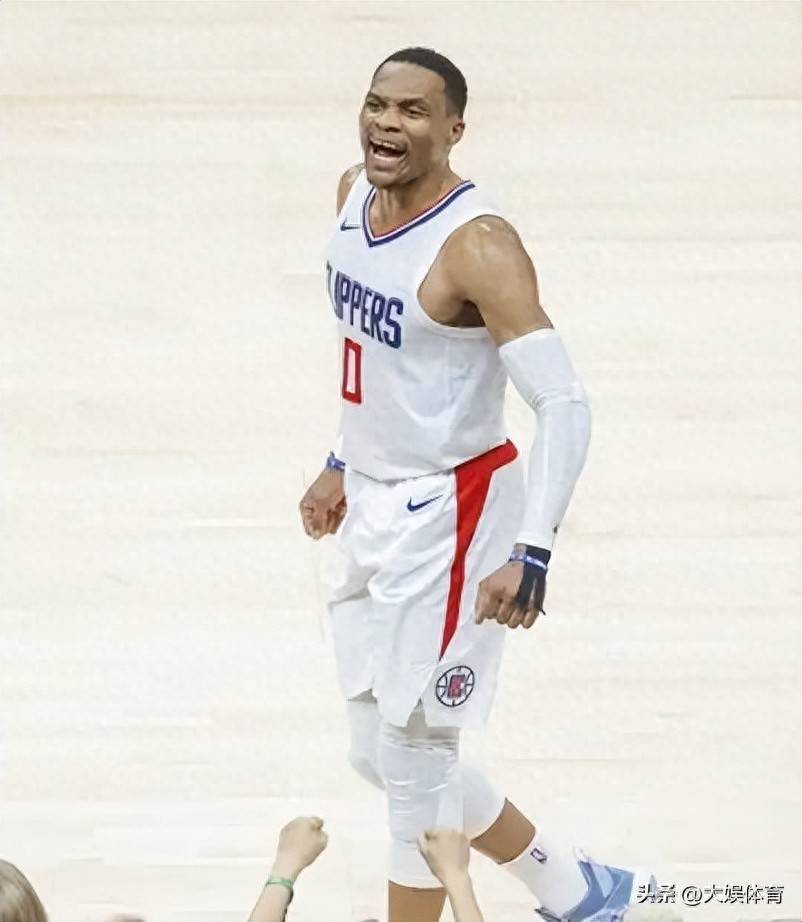 虽然威少至今没有签约任何球队,但下赛季一定会归来