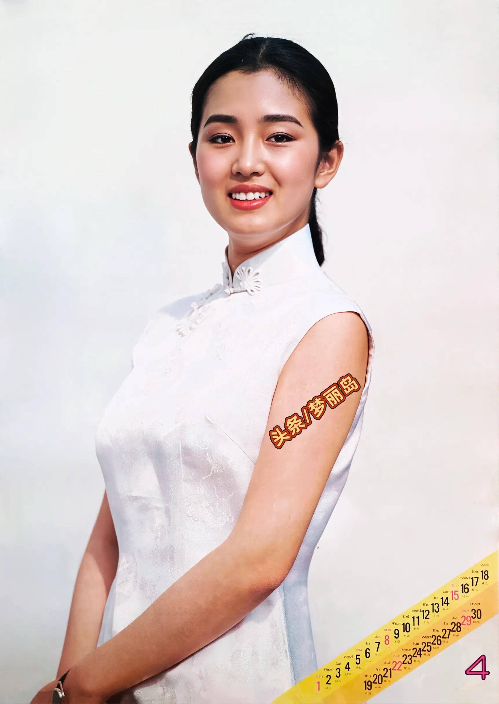 原创1990年青春影星巩俐巩俐是内娱九十年代的领军人物她健康自信