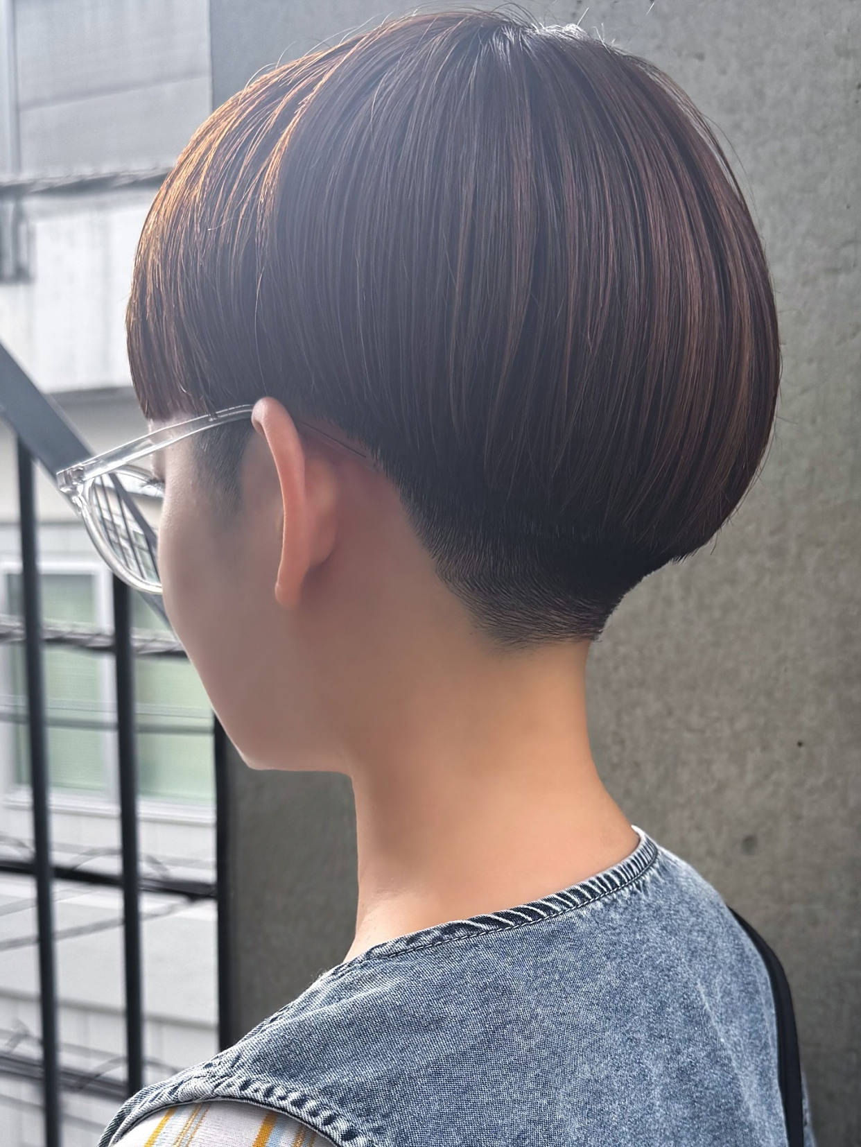 别再追千篇一律!渐变蘑菇头用"层次反差",改写发型审美