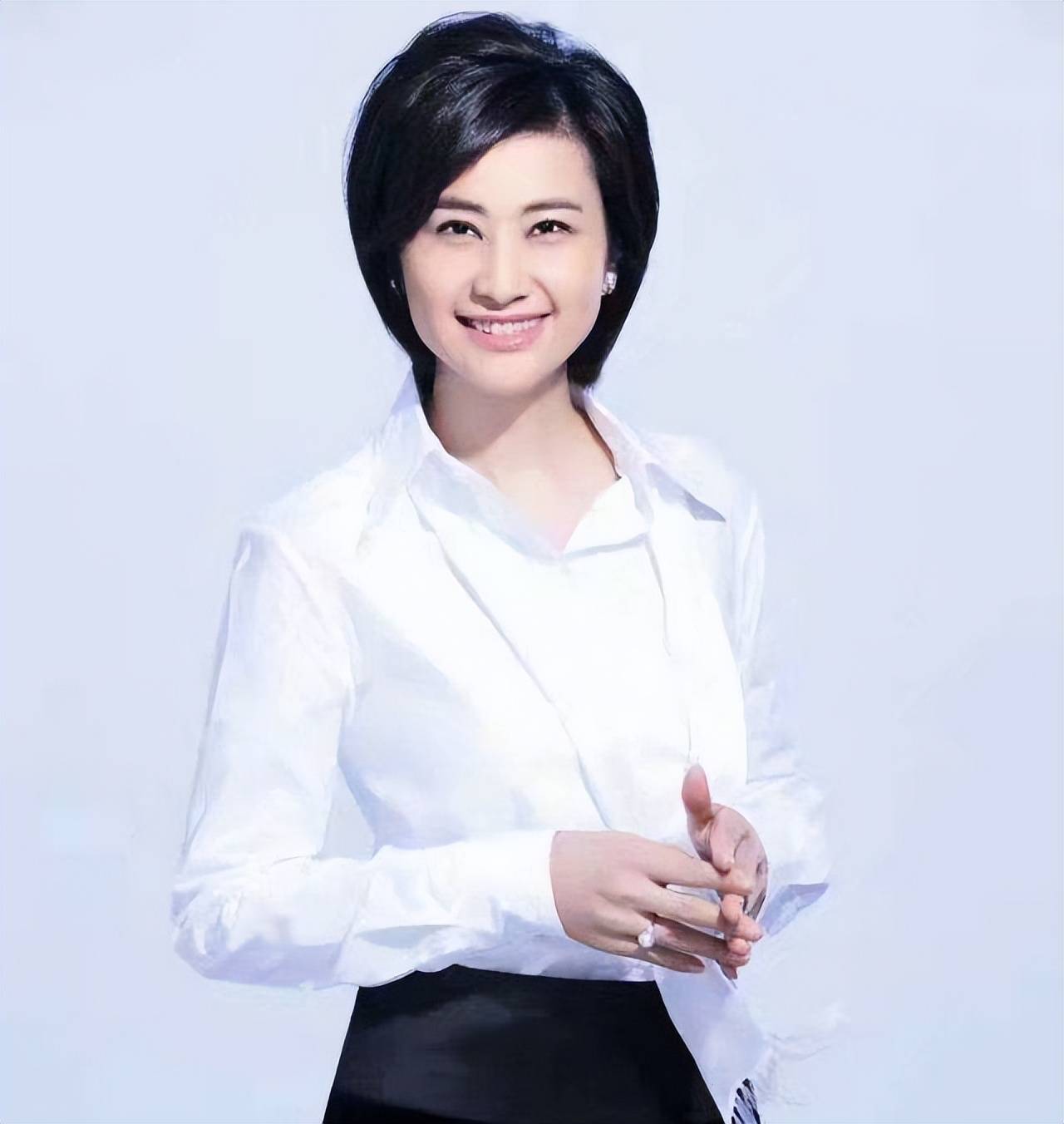 著名主持人吴小莉:嫁大25岁丈夫,人生现状怎样?