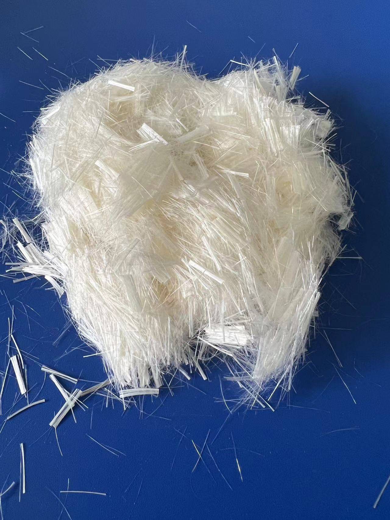 山东恒泰新材料科技有限公司专注生产混凝土用高强聚乙烯醇纤维,技术