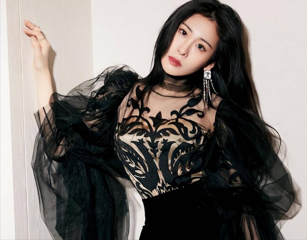 只要孩子不要名分,聪明至极的张碧晨,给华晨宇设的局正在显现