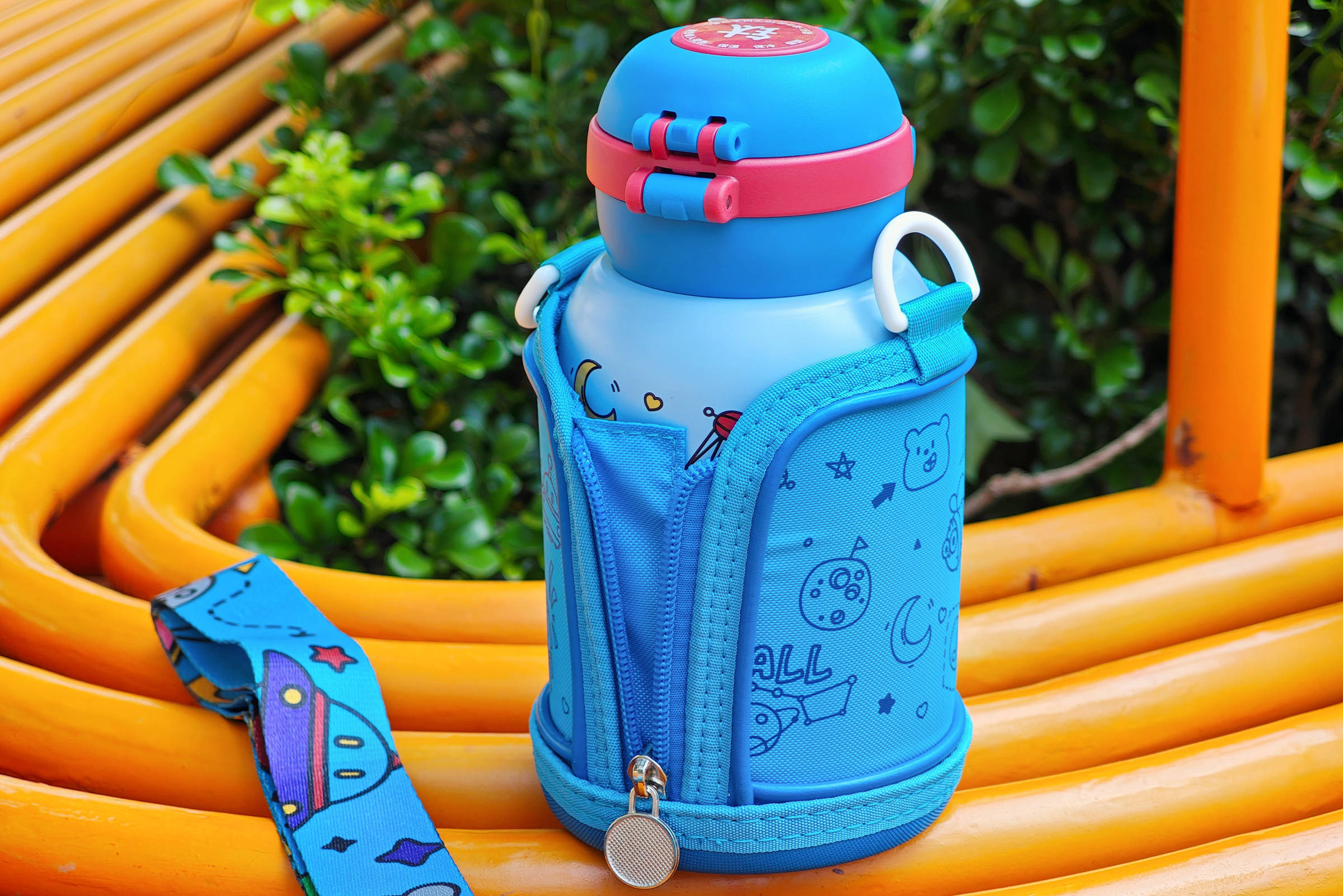 宝宝喝水钛放心!欧盟认证,0胶水0重金属,宫菱儿童保温杯测评