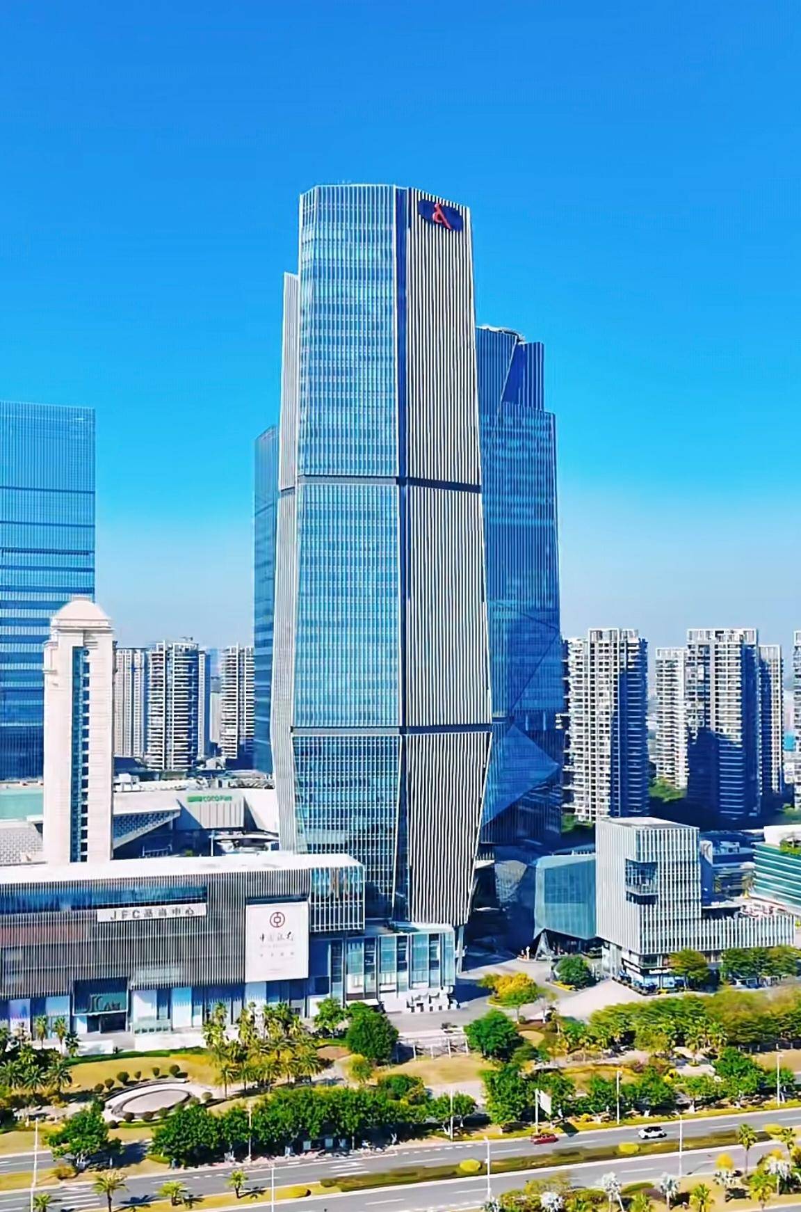 厦门建发集团：从传统商贸到现代供应链的伟大转型