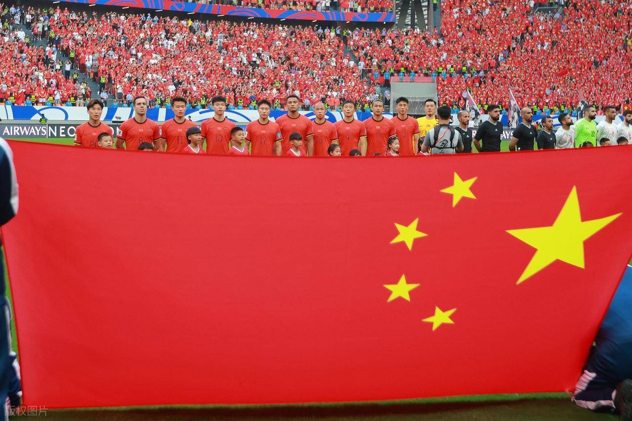 国足新帅四大候选人深度解析：谁将引领中国足球未来？