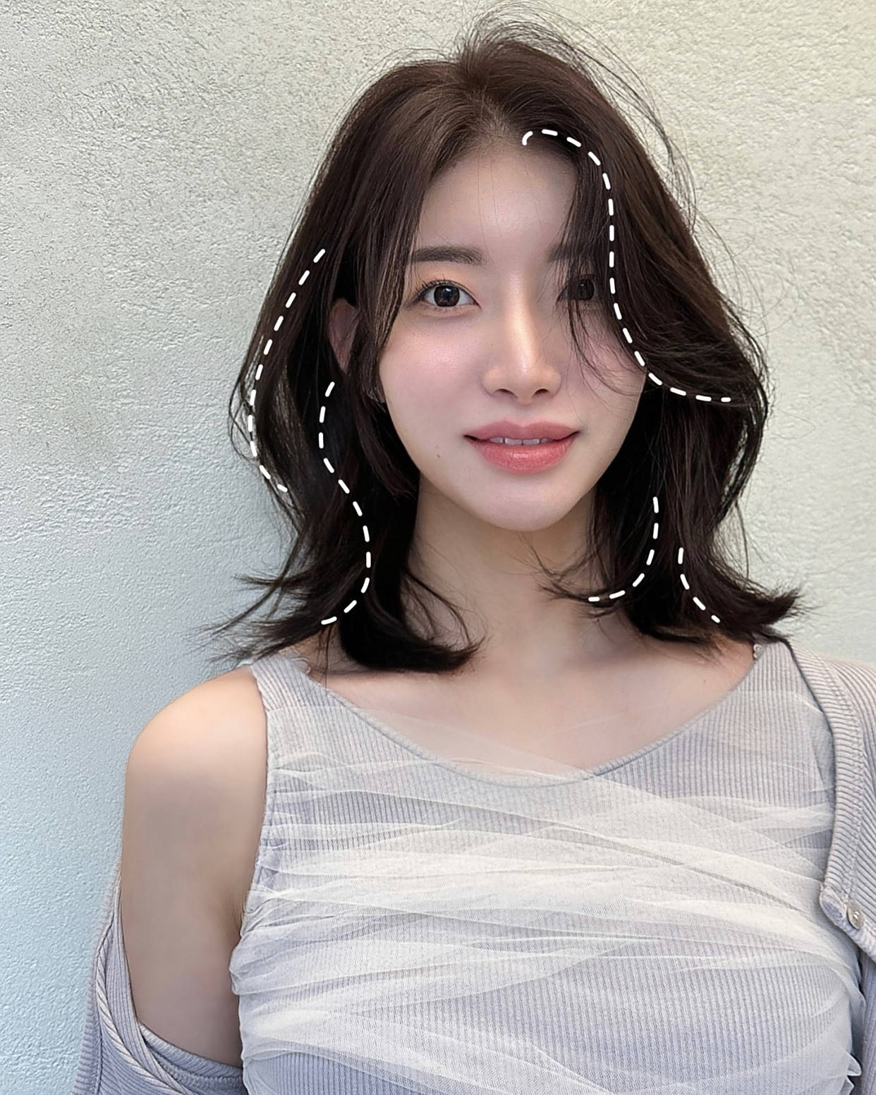 2025爆火的韩式层次中短发发量翻倍还显脸小