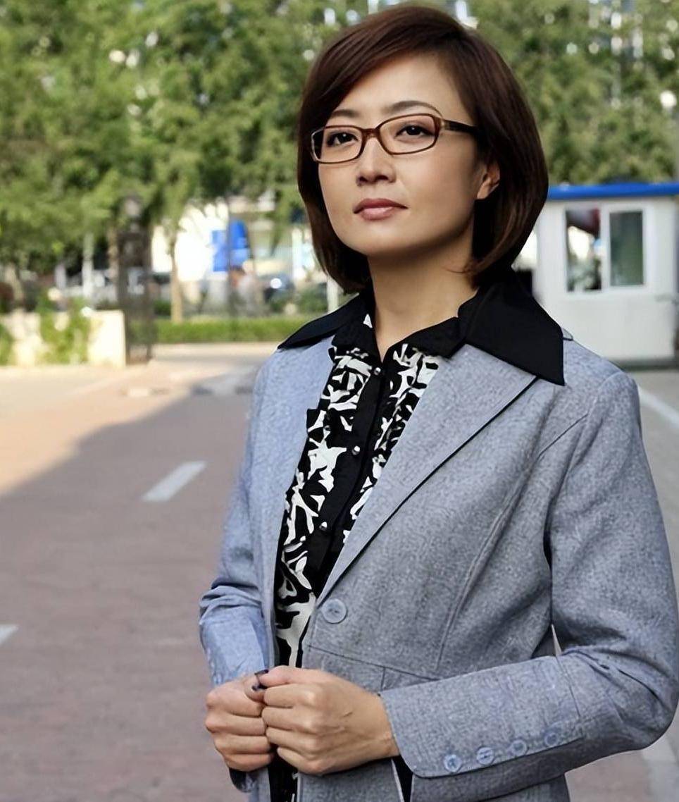 曾苦恋王志文四年,后与沙桐结婚1年后闪离,最终收获幸福