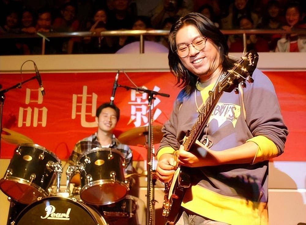 高晓松彻底活成了一个"笑话"