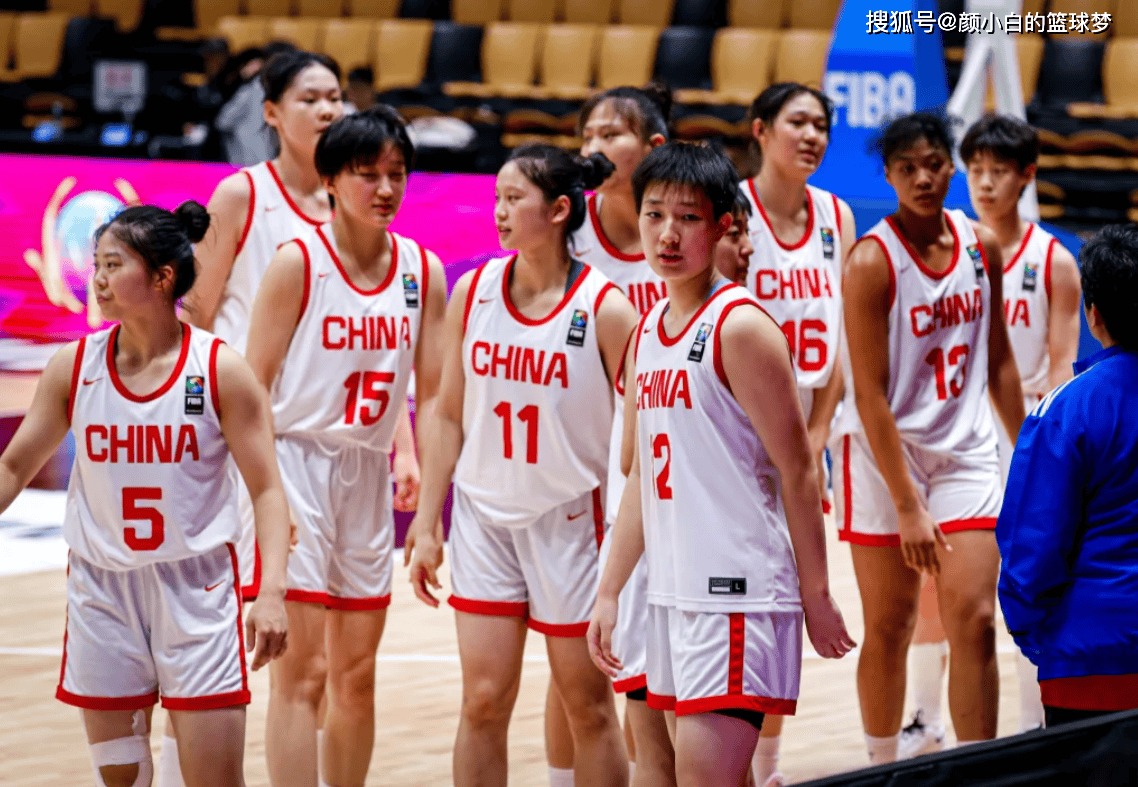 中国U16女篮大胜菲律宾晋级四强，李玉乾表现引关注