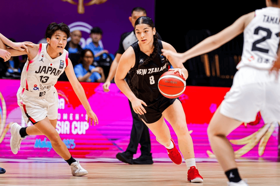 2025年U16女篮亚洲杯：中国队与日本队季军争夺战，澳大利亚与新西兰决赛对决