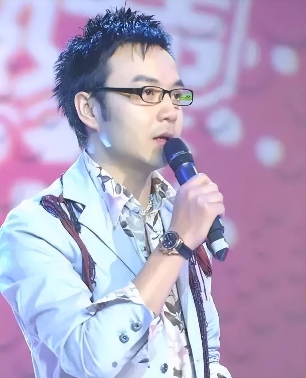 "主持一哥"汪涵:14年努力护着所有兄弟,最后还是分崩离析!