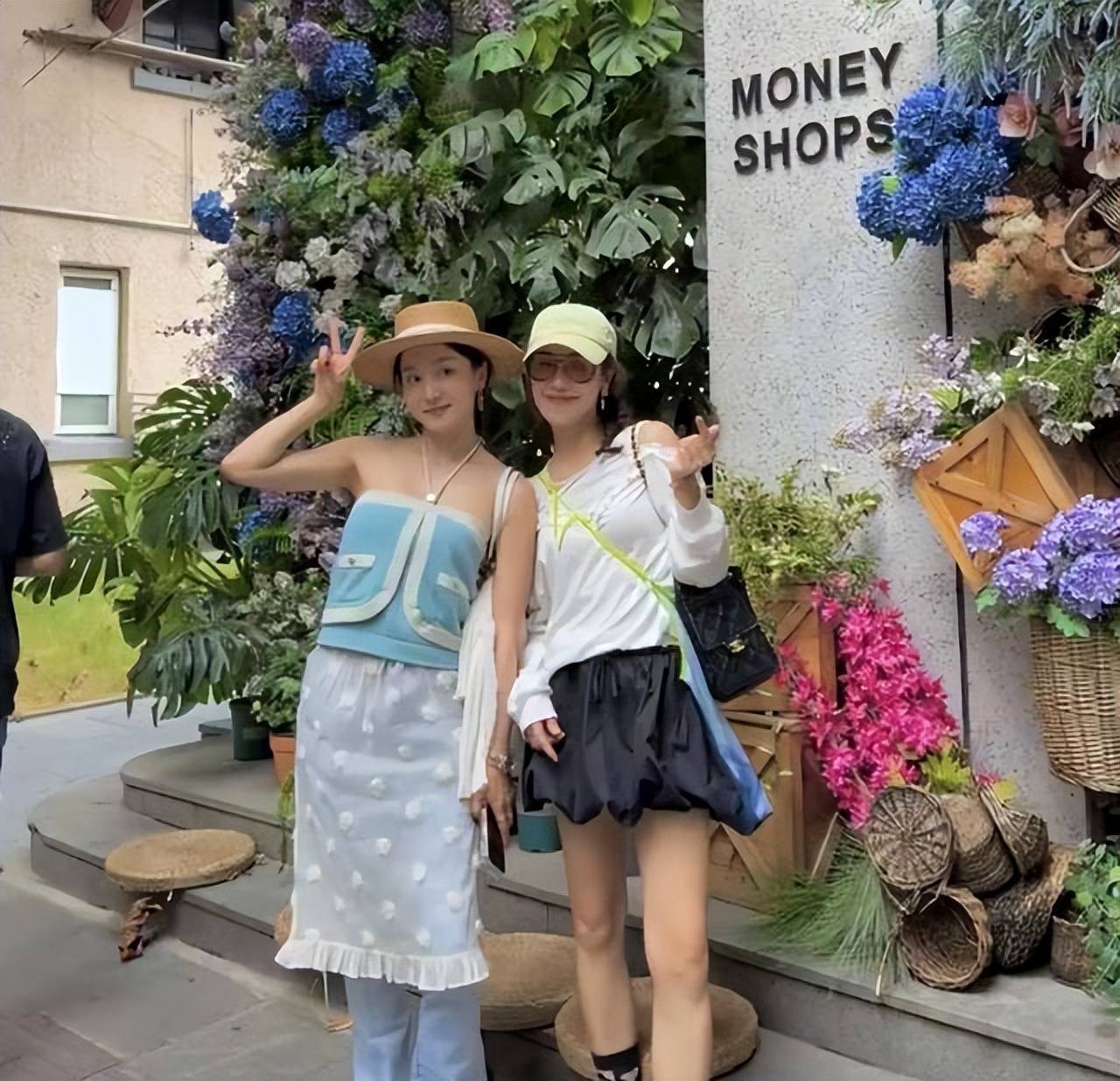 夏露倪妮缘起南京第九中学,二十年未联系,因马龙巧遇重拾友情