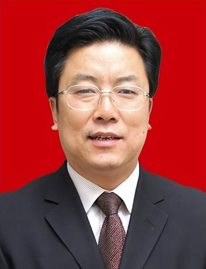 汶川地震嚎啕大哭的广元市长马华,后来辞去市长,一直没有被提拔