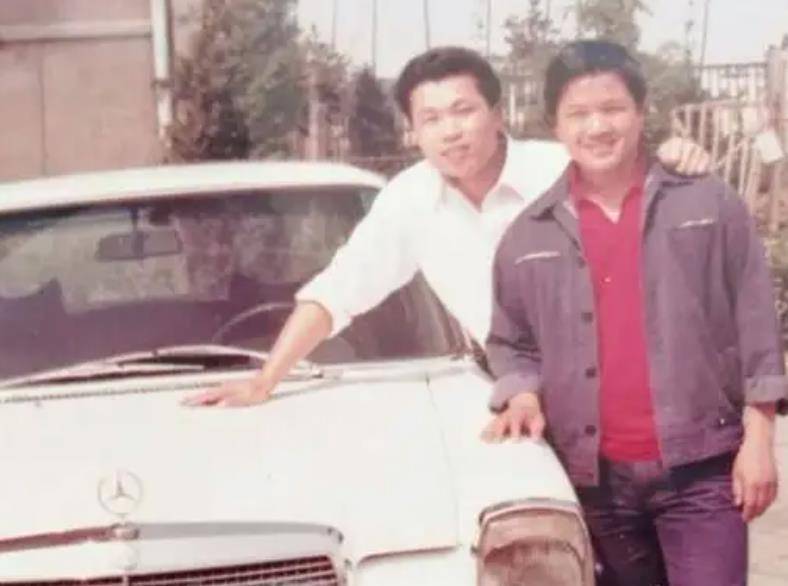 1981年,飞行员黄植诚驾驶战机飞回大陆,获65万奖金,现状如何?_搜狐网