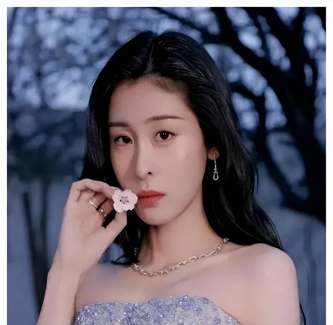 张碧晨排名第3,前两名已成导师