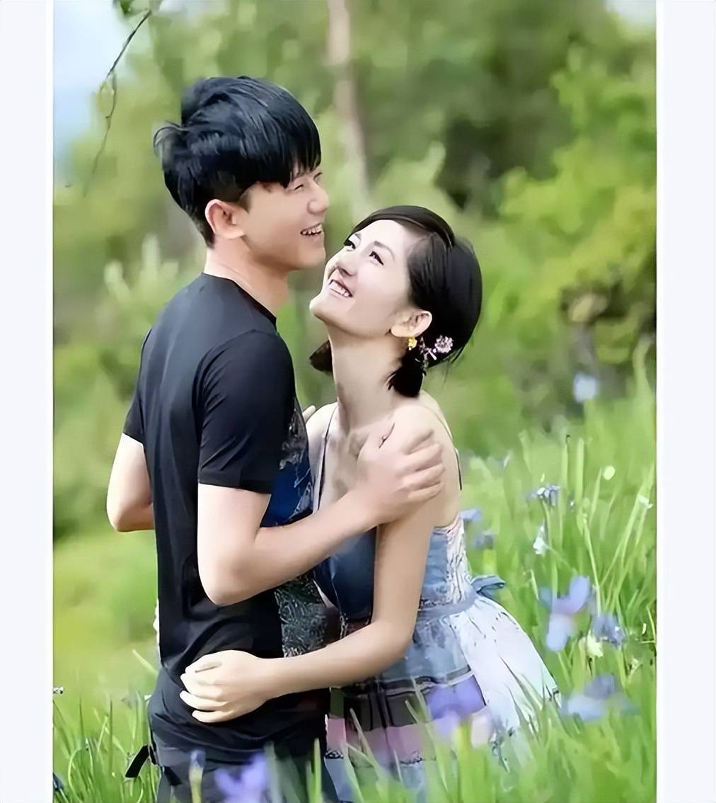 谢娜张杰婚姻生活_谢娜演过的喜剧电影_谢娜个人发展历程