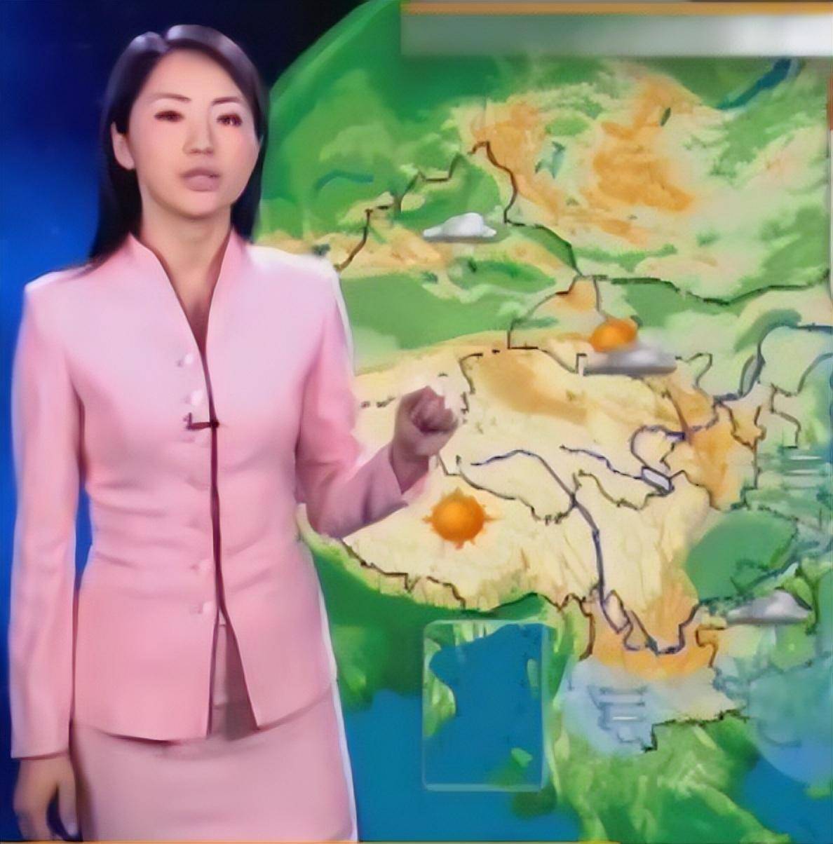 "气象一姐"杨丹:27年播报0差错,40岁当妈,老公竟是初恋