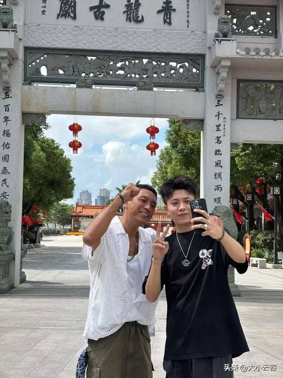 姜皓文偕太太游潮州获赞贴地又宠妻,曾卷家暴风波老婆成出气包