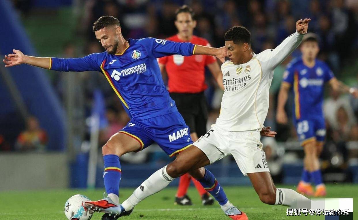 1-0绝杀！西甲惨烈一战，皇马客场险胜，姆巴佩建功，2人红牌，皇马升第一