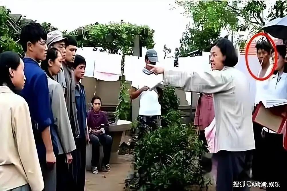 原来他们是真夫妻,共同出演多部影视剧,儿子也继承了父母的衣钵