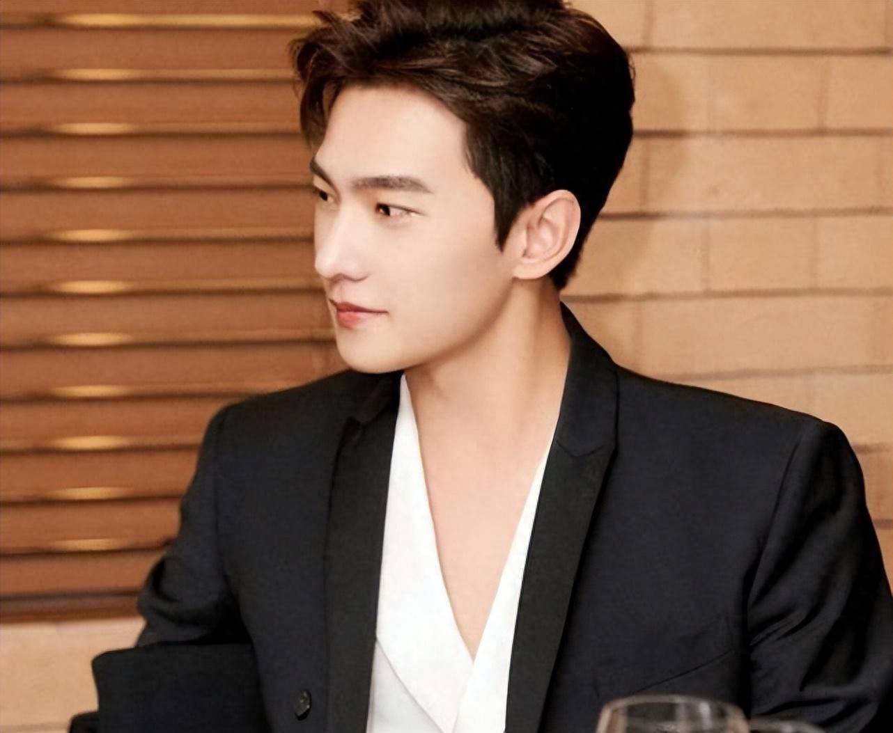 4个省的颜值担当男明星,山东有黄晓明,安徽有杨洋,你们省呢