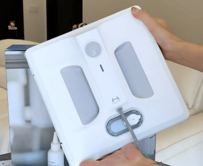 擦玻璃机器人品牌排行榜前十名:10大擦窗机器人品牌核心数据实测