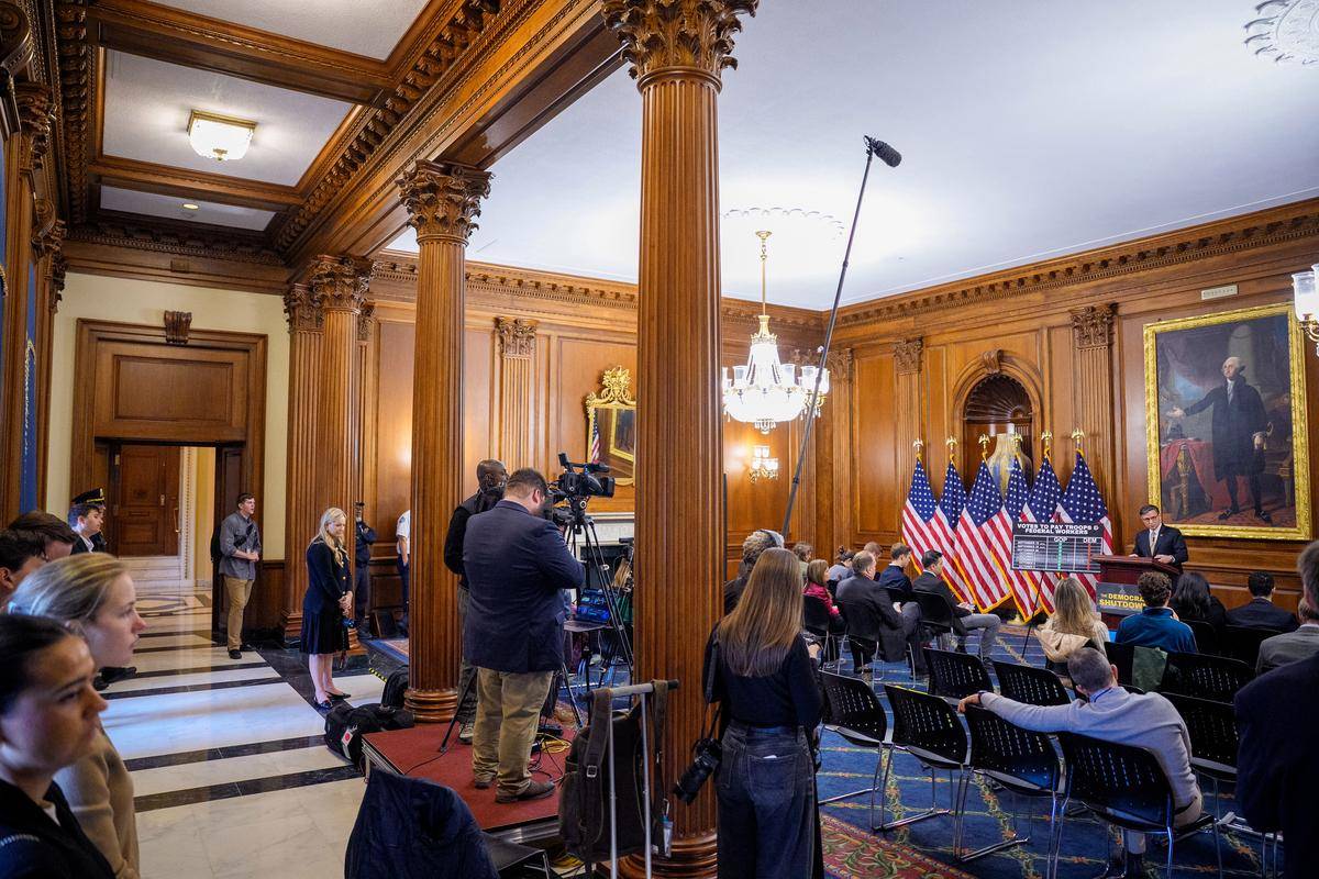 美参议院51:47通过终止特朗普关税决议:一场贸易政策与政治博弈的深度