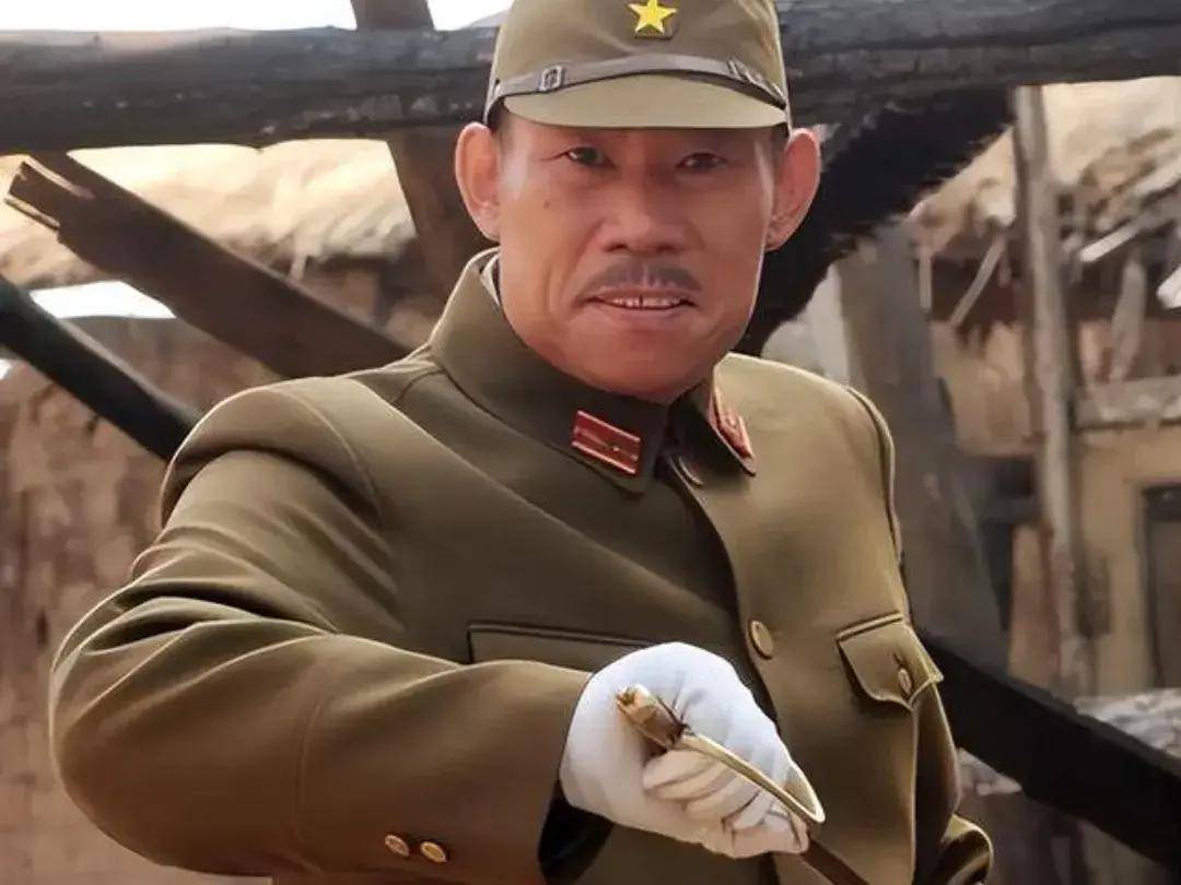 同样演"八嘎大佐",浩二与杨清文一比,才知道:啥叫丧心病狂