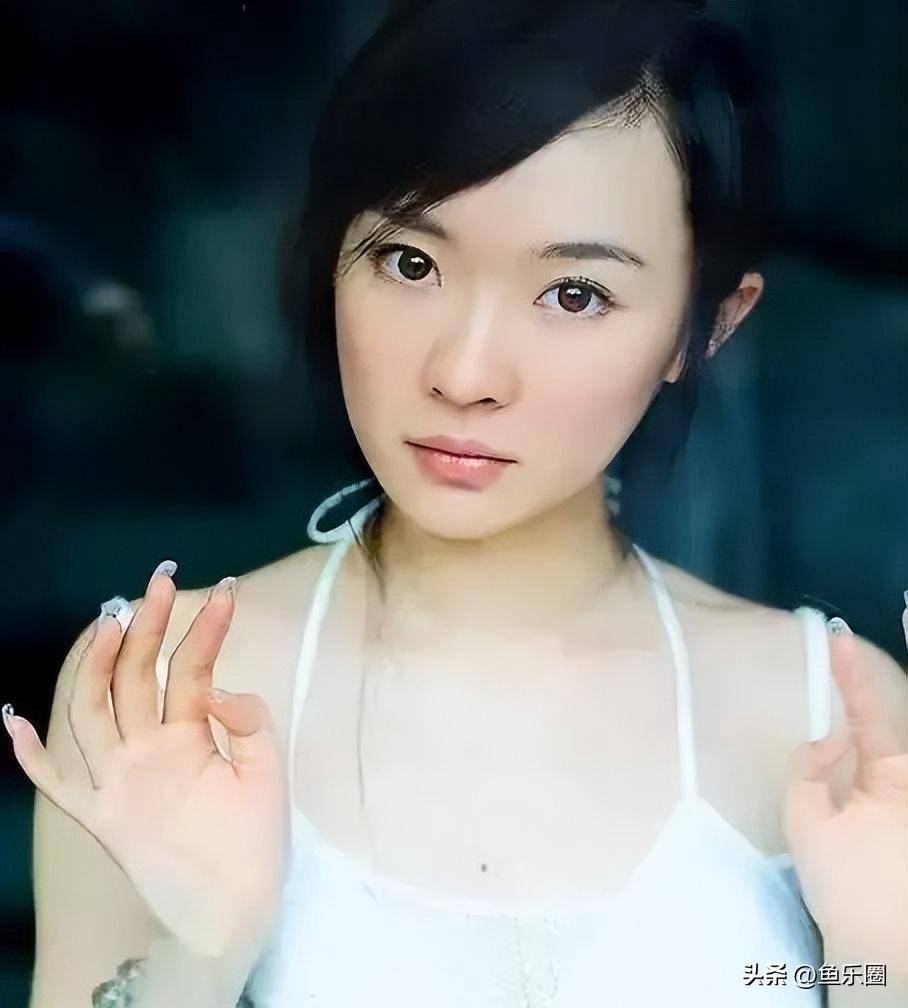 当年霍思燕竟然是校花?本以为是开玩笑,18岁照片却打脸了