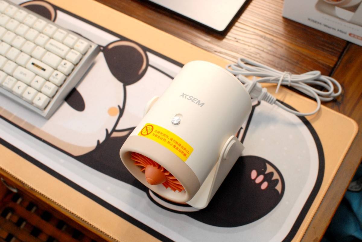 西圣Warm mini桌面暖风机：小身材大能量，解锁冬日温暖新姿势