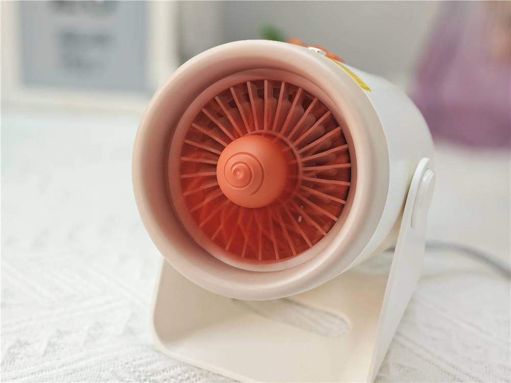 西圣桌面暖风机mini开箱体验：小巧、速热，温暖你的每个角落