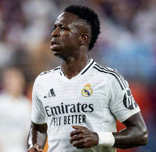 皇马转会计划曝光！2亿巨星失宠出售，欧冠头牌或加盟