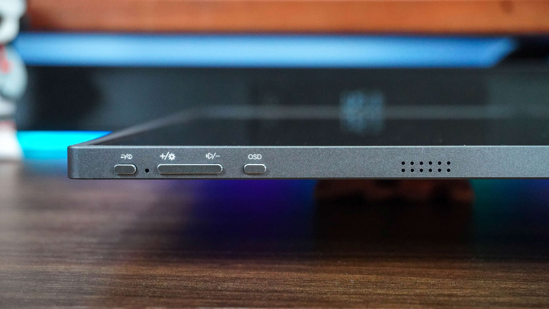 便携的视觉也要有享受，一文展示阿卓帕便携显示器的多种玩法