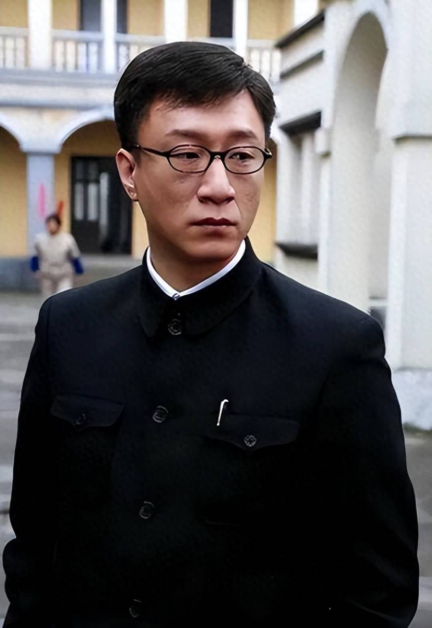 从"携款跑路"到开公司当老板!孙红雷1年近况曝光,早有预兆