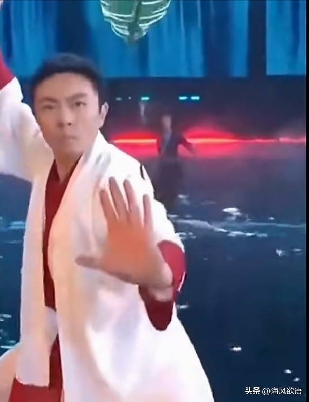 谢苗亮相全运会武术表演,41岁打戏依旧能打,这才是真顶流