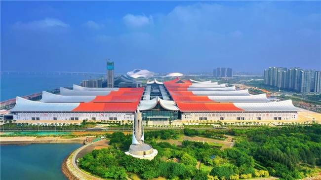 厦门国际博览中心：以“数智场馆”绘就会展新图景