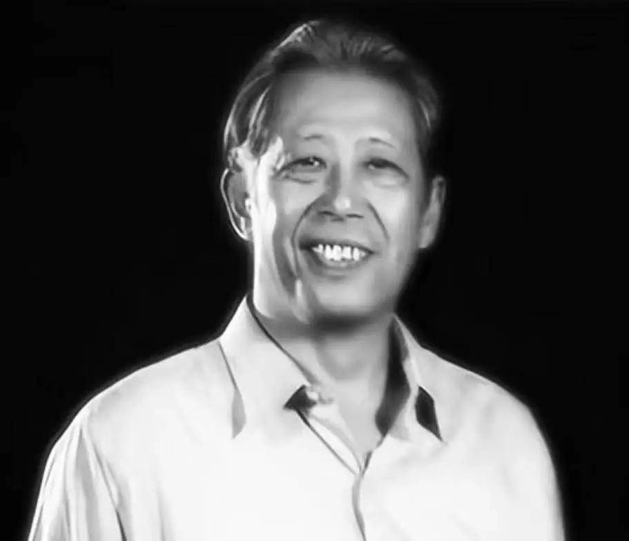 文兴宇:一生嗜烟如命,7字遗言感动世人,遗孀至今无法释怀