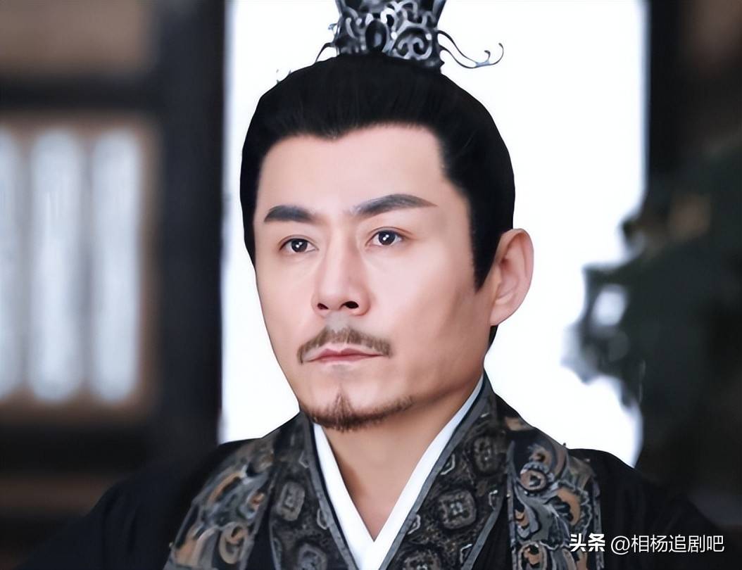 我第一次接触常铖这位演员,是在新加坡电视剧《东游记》中,他分别饰演