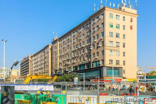 深圳金海商务大厦全方位解读:从选址,配置到租赁全攻略
