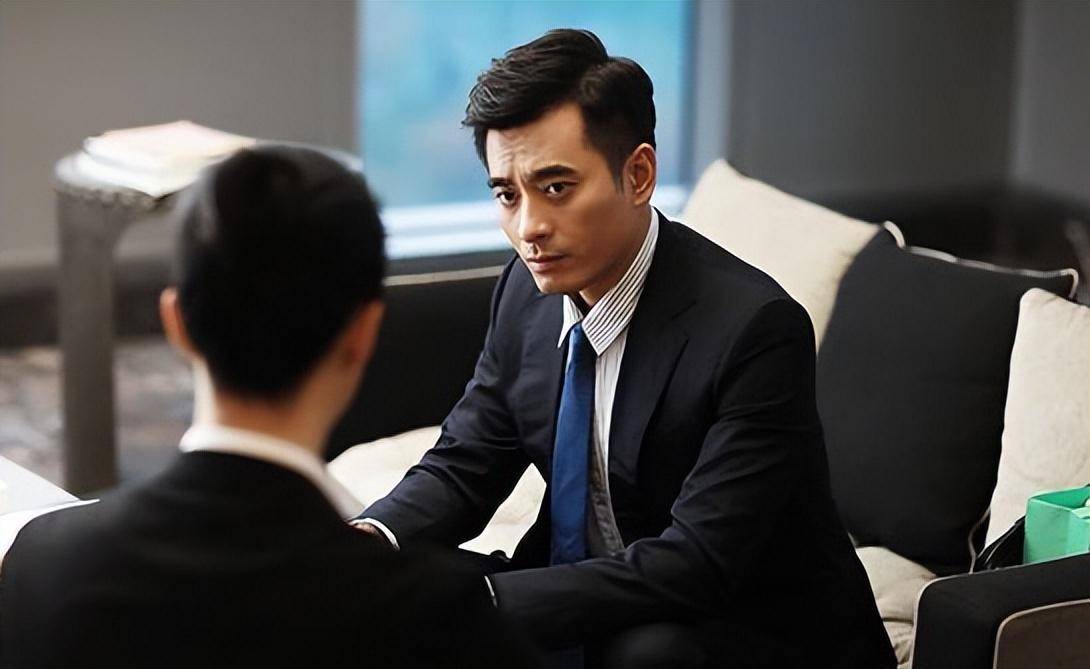 当时陈龙是男主角,而章龄之则是女主角